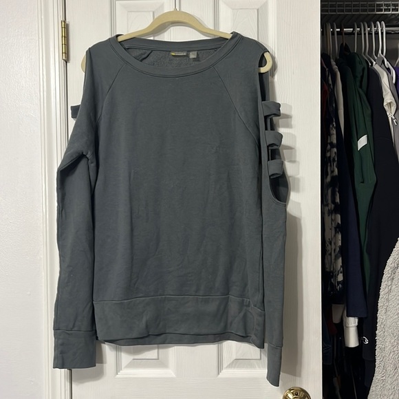 Zella Long sleeve sweatshirt - Picture 1 of 3